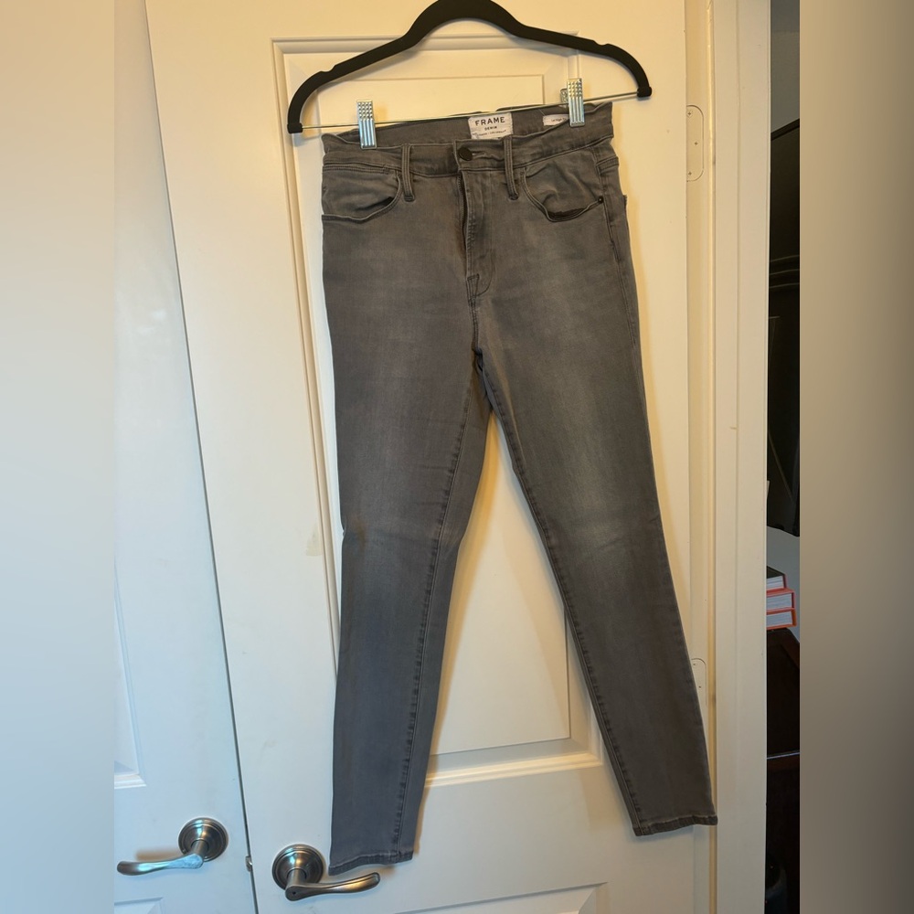 Frame Le High Skinny